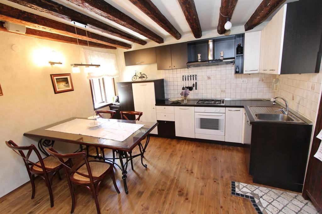Apartment Midea Rovinj Bilik gambar